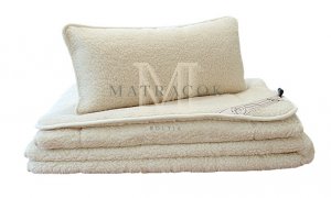 Merinói birka 600gr/600gr gyapjú garnitúra